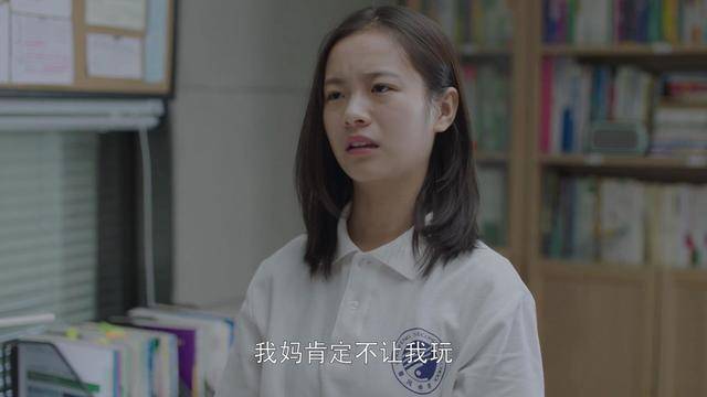 李庚希为何没有大学毕业？