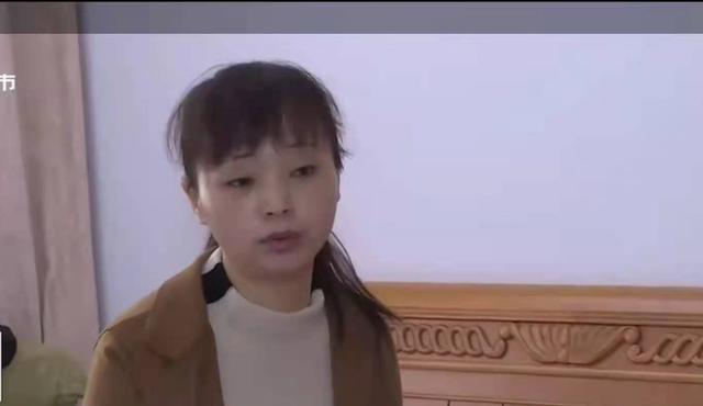 震惊！儿子发现已故父亲竟有3个私生子女，身份之谜引发悲痛与探寻之路