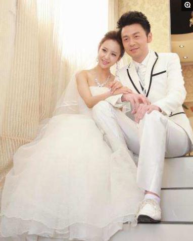 陈乔恩婚纱照惊艳亮相，美丽令人动容的婚纱瞬间