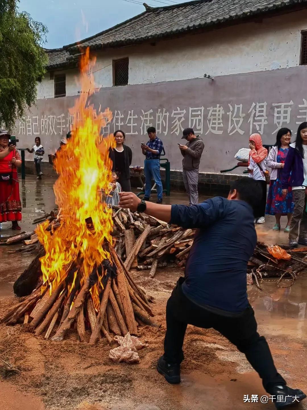 白族火把节，探寻其历史与文化的根源