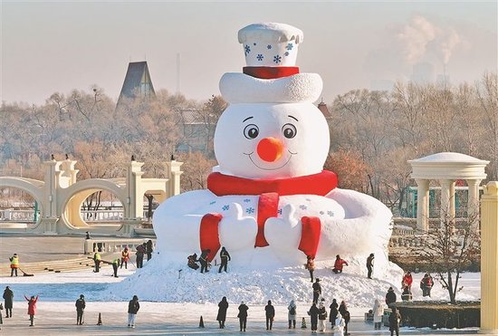 哈尔滨园区推出专属雪人认领活动，198元拥有你的个性雪人